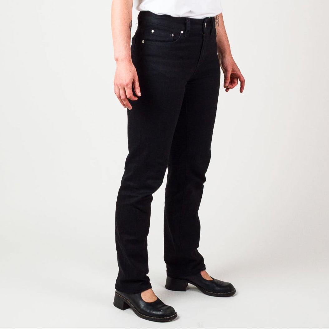 Womens Mid Rise Jean - Black