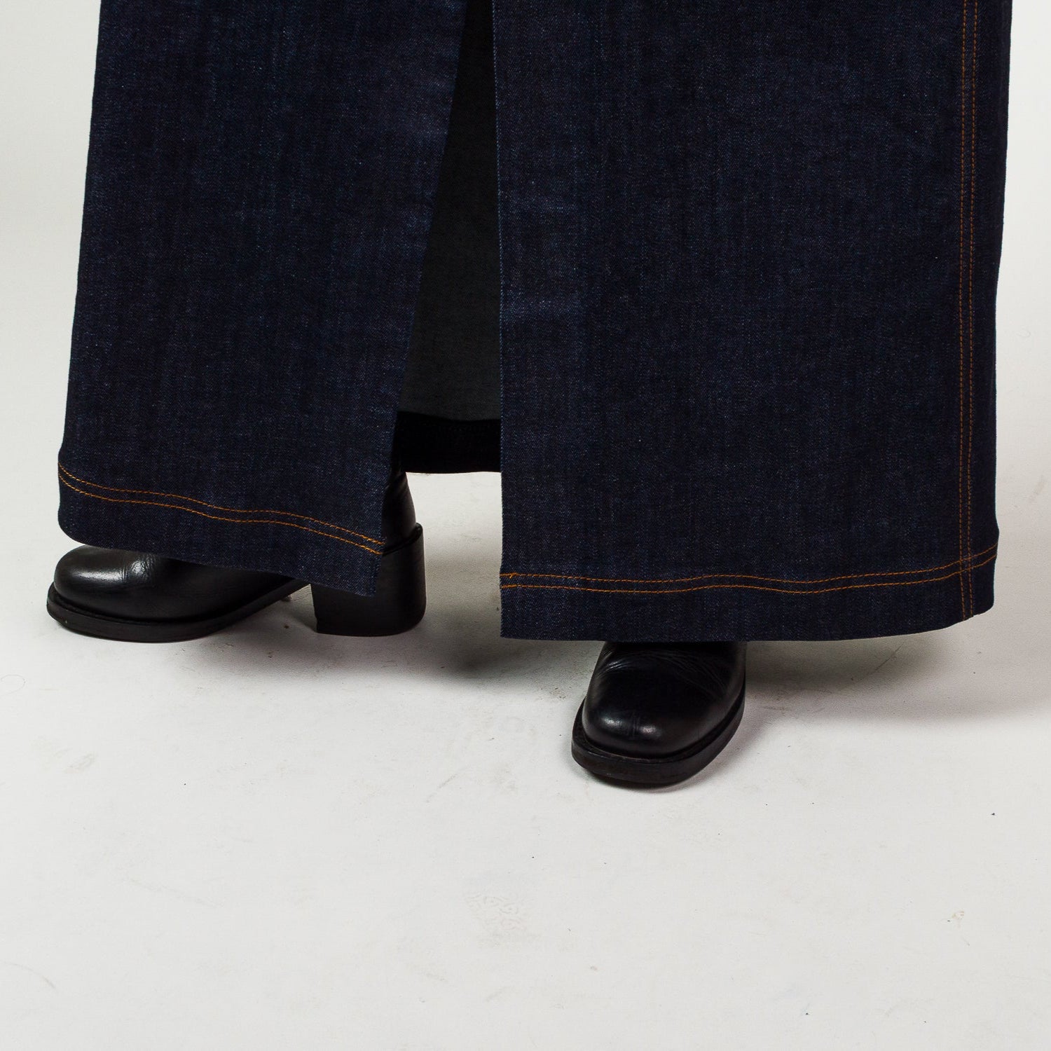 Womens Long denim skirt - Indigo