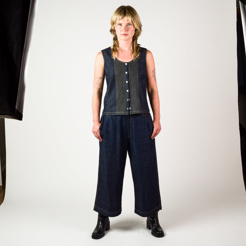 Womens Chambray Pin Tuck Vest - Indigo